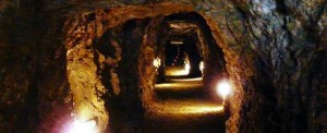 La Mina Agrupa Vicenta, es el atractivo principal de todo el complejo, ya que se trata de la primera y única mina subterránea de la Región de Murcia musealizada y acondicionada para la visita del público
